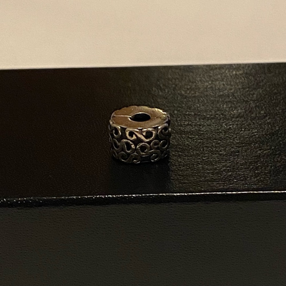 Pandora Swirl Clip Charm